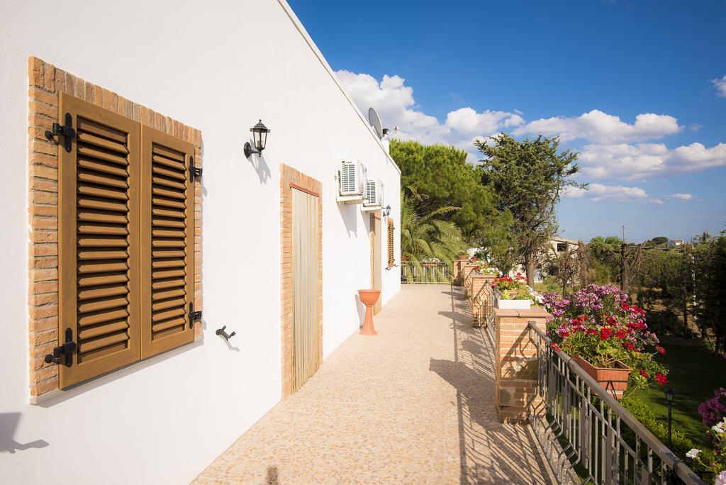 Villa Il Delfino Pisticci Exterior foto